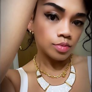 Meet your Posher, Jessica jaye